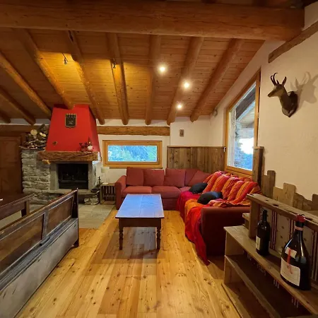 Alojamento de Acomodação e Pequeno-almoço Casa Petit Paradis *